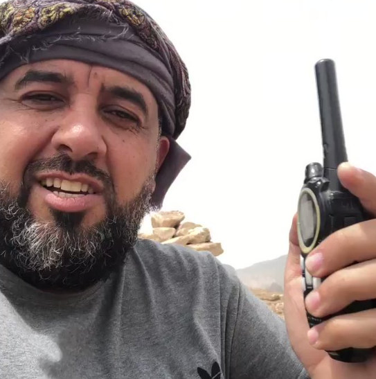 قيادي حوثي بارز يكشف حقيقة أسر مراسل قناة “العربية” محمد العرب في صعدة