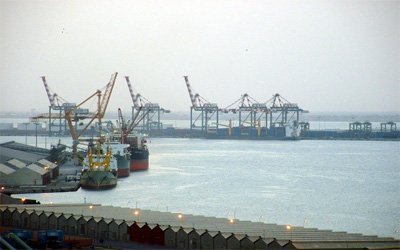ميناء عدن يحقق رقماً قياسياً خلال العام الماضي 2019