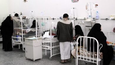 صورة بسبب نفاد الوقود .. توقف مستشفى الثورة بتعز عن الخدمات