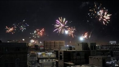 صورة فرحة عارمة في صنعاء لحظة إعلان فوز منتخب اليمن بكأس غرب آسيا”فيديو”