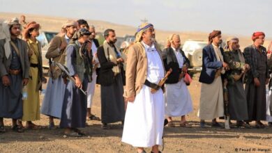 صورة “قانون القبيلة” في اليمن ـ كيف أصبح العُرف أكثر فعالية في زمن الحرب!